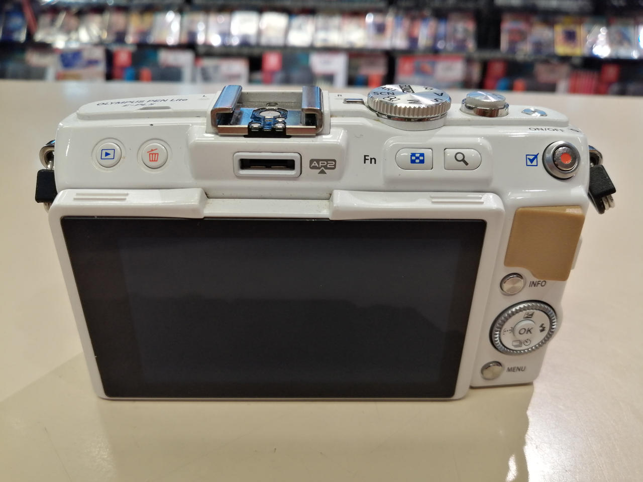 オリンパス　ミラーレス一眼　ジャンク品 オリンパス(OLYMPUS)|ミラーレス一眼|HARDOFFオフモール（オフモ