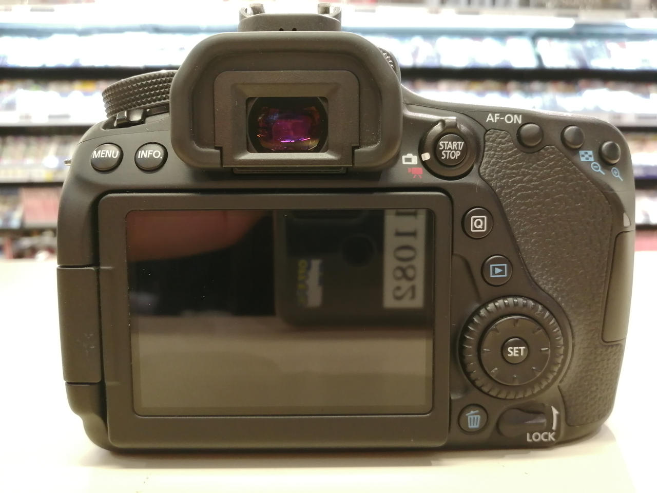 Canon80Dレンズキット Amazon | Canon デジタル一眼レフカメラ EOS 80D レンズキット