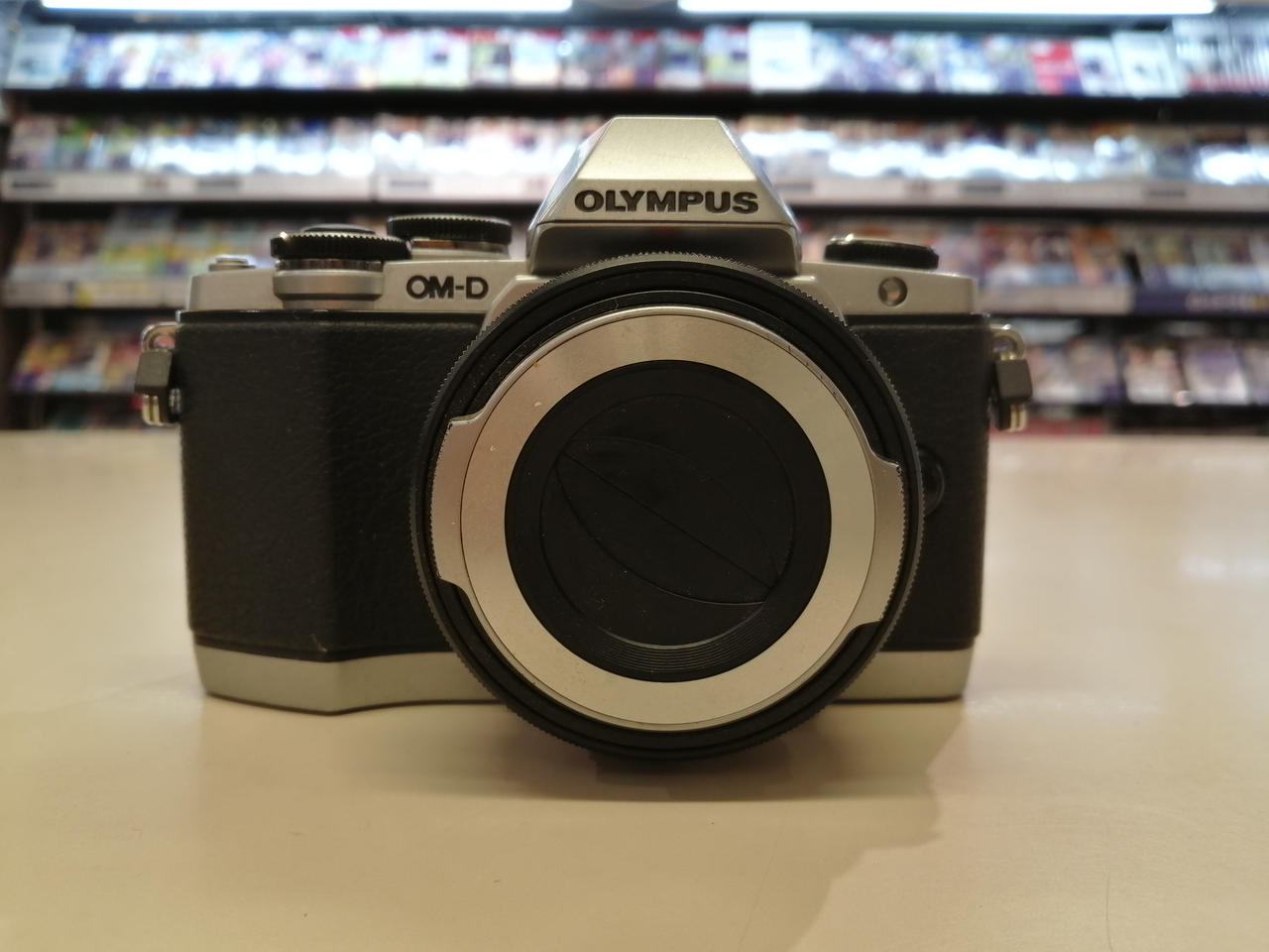 OLYMPUS ミラーレス一眼カメラ レンズセット オリンパス(OLYMPUS)|ミラーレス一眼レンズキット|【ハードオフ公式