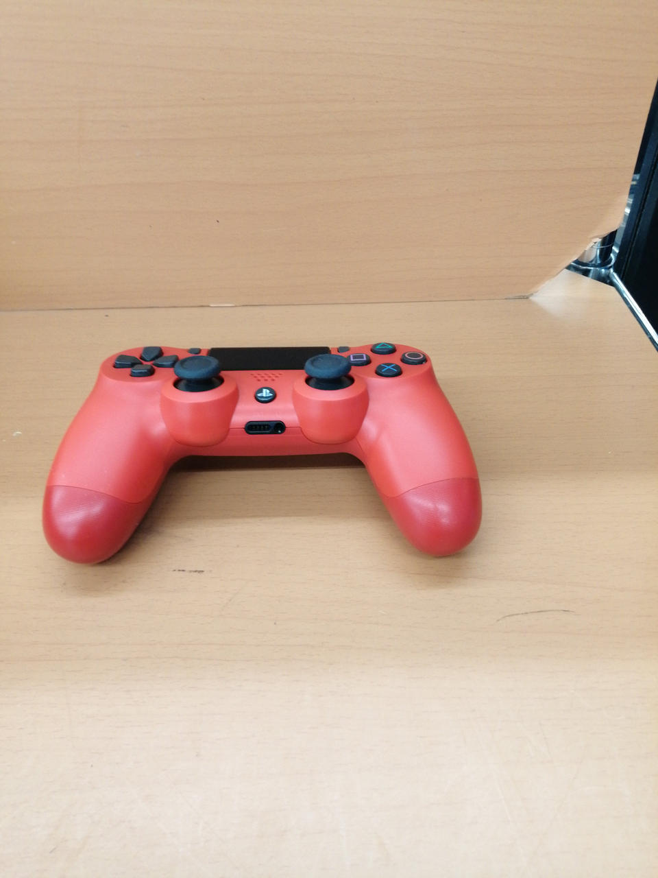 SONY - ポプ子　美品⭐︎今すぐ遊べるPS4 1TB  ソフトまとめて。 楽天市場】PS4 本体 すぐ遊べるセット CUH-2200BB01 1TB