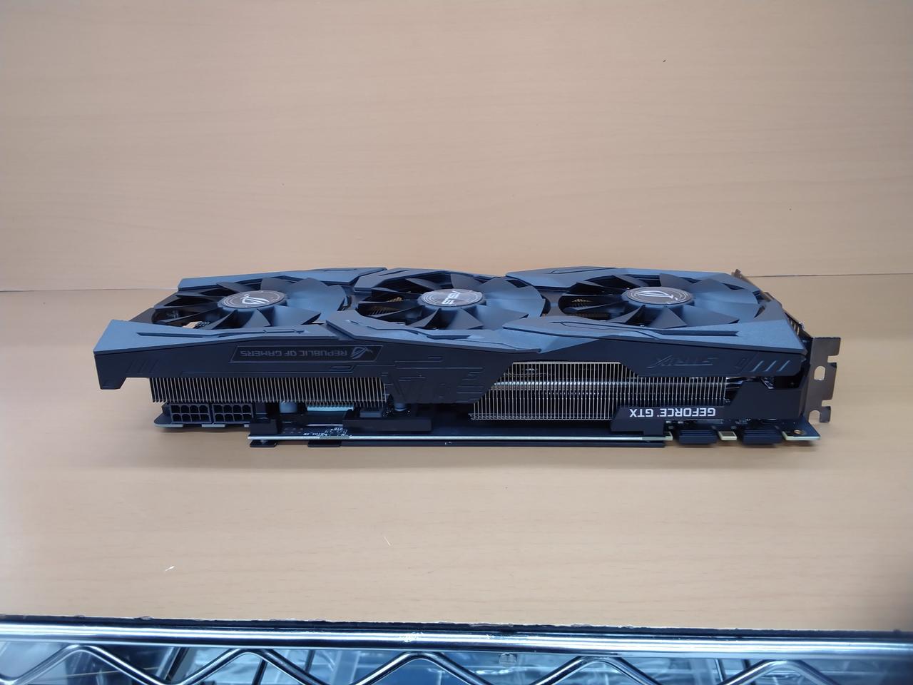 ASUS グラフィックボード GTX1080Ti PCパーツ ASUS|グラフィックボード|HARDOFFオフモール（オフモ）|1010830000035822