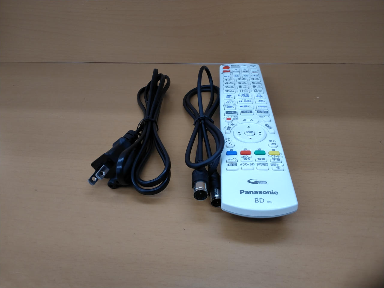 Panasonic DMR-4CS201 ブルーレイレコーダー 概要 ブルーレイディスクレコーダー DMR-4CS201 | ブルーレイ