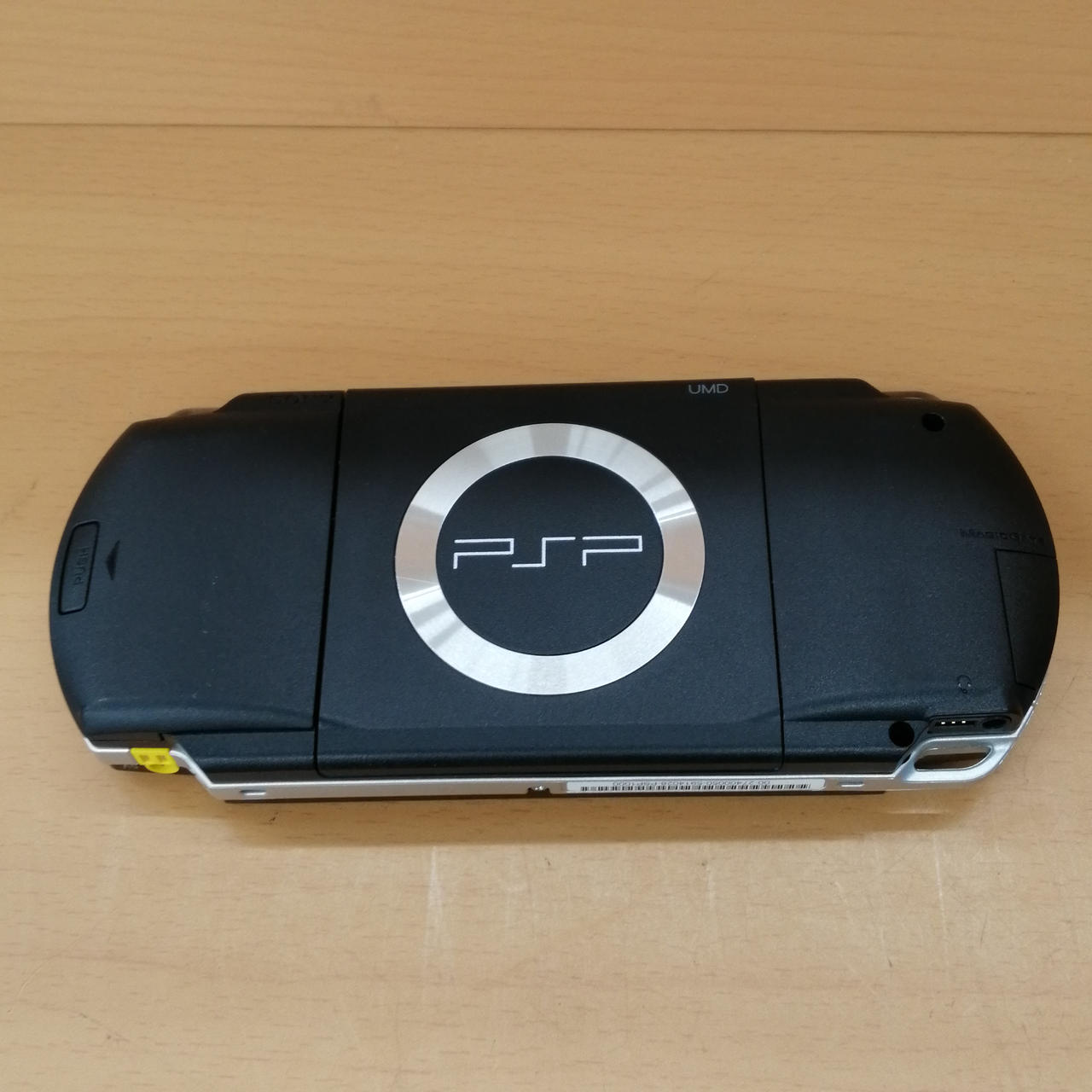 PSP 本体 ＋ カセット多数＋ケース Amazon | PSP用本革ケース (PSP-2000/3000用) SZC-GP03BK