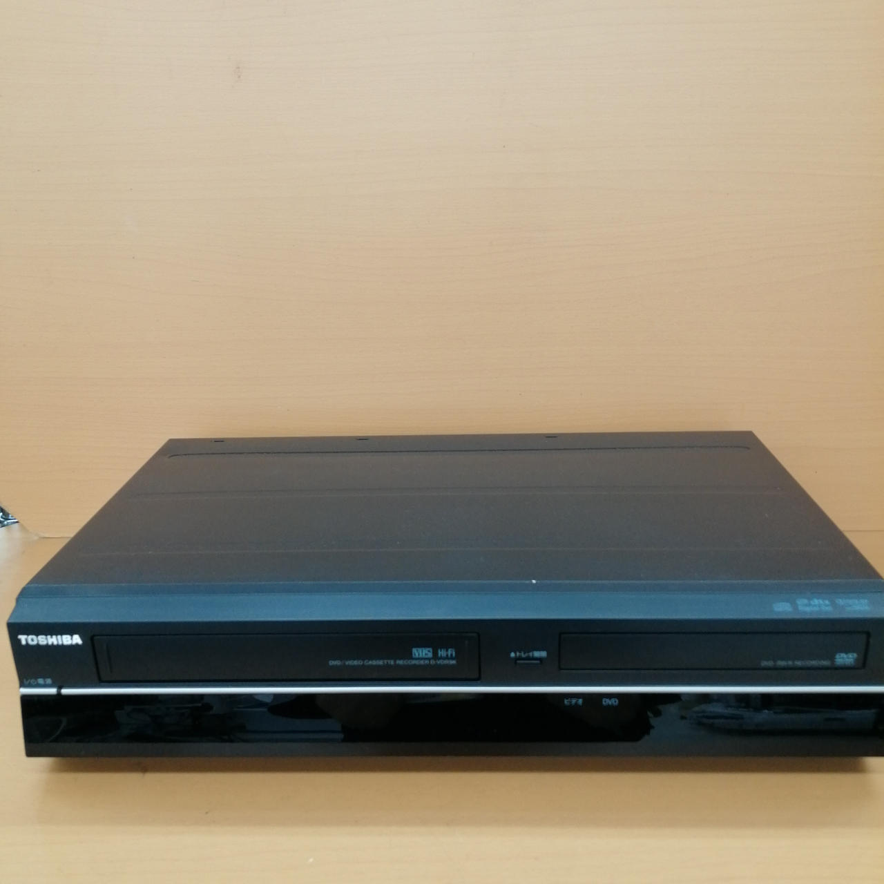 TOSHIBA VHS/DVDレコーダー D-VR7 2008年製 リモコン付 Amazon.com: TOSHIBA D-VR7 VCR AND DVD RECORDER : Electronics