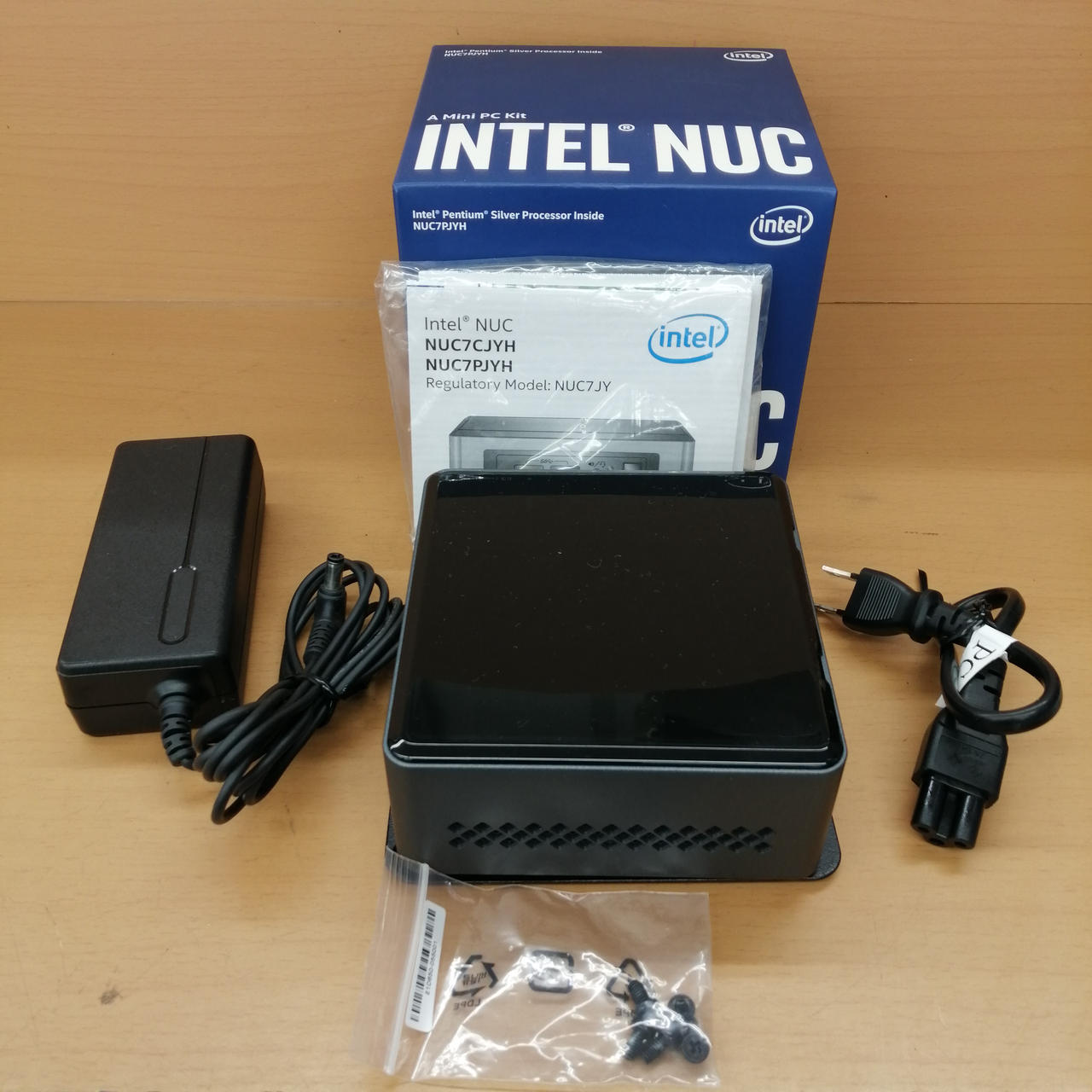 Intel ミニPC 未使用品に近い Amazon.co.jp: GEEKOM Mini IT13 ミニPC、24最強第13世代 Core