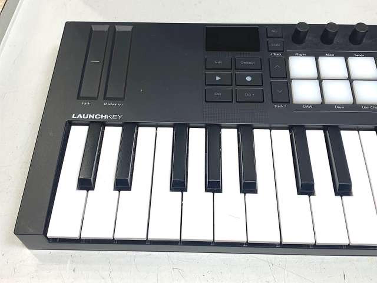 〇毎日値下げ〇 novation LAUNCHKEY MIDIキーボード Amazon | novation ノベーション / Launchkey49 MK3 MIDI