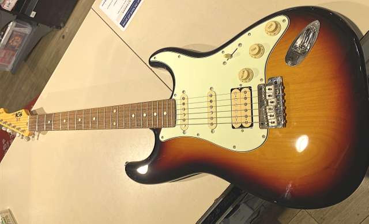 フジゲン　ボディ　ストラトキャスター フジゲン ボディ ストラトキャスター フェンダージャパン Fender