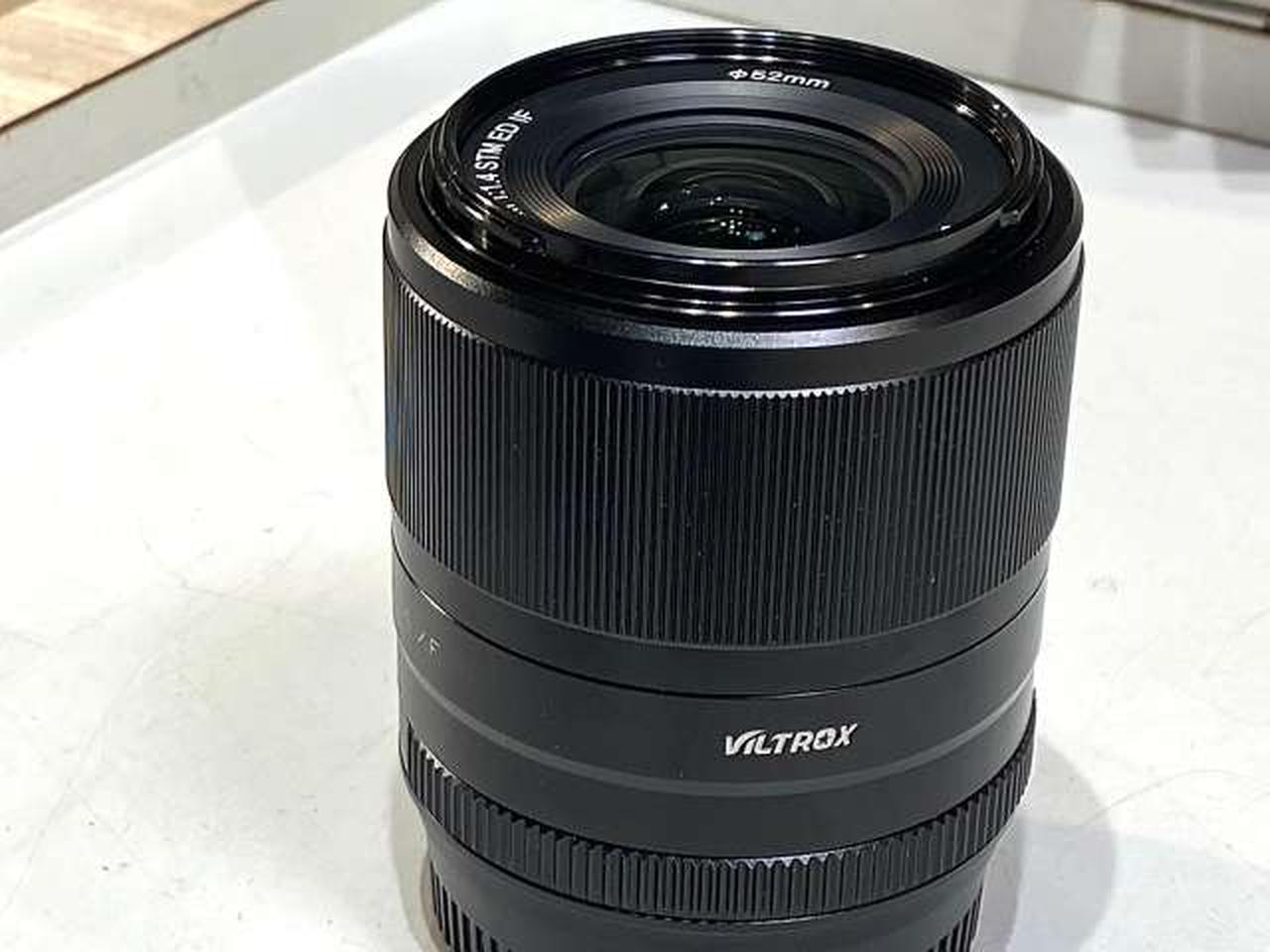 レンズ(単焦点) na 000000001749_zR0J93I.jpg