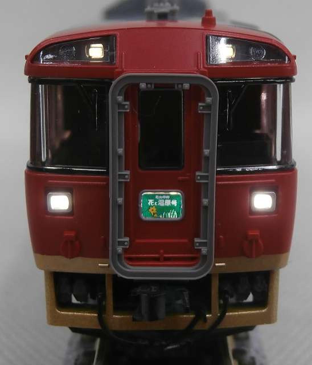 キハ183-6101　前照灯