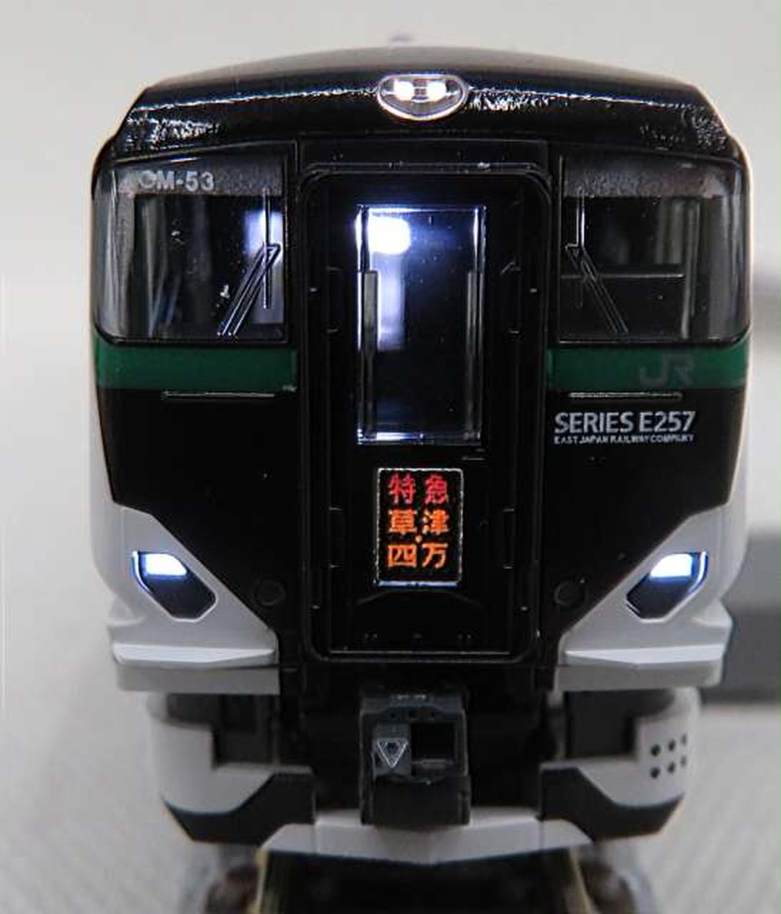 クハE256-5510前照灯