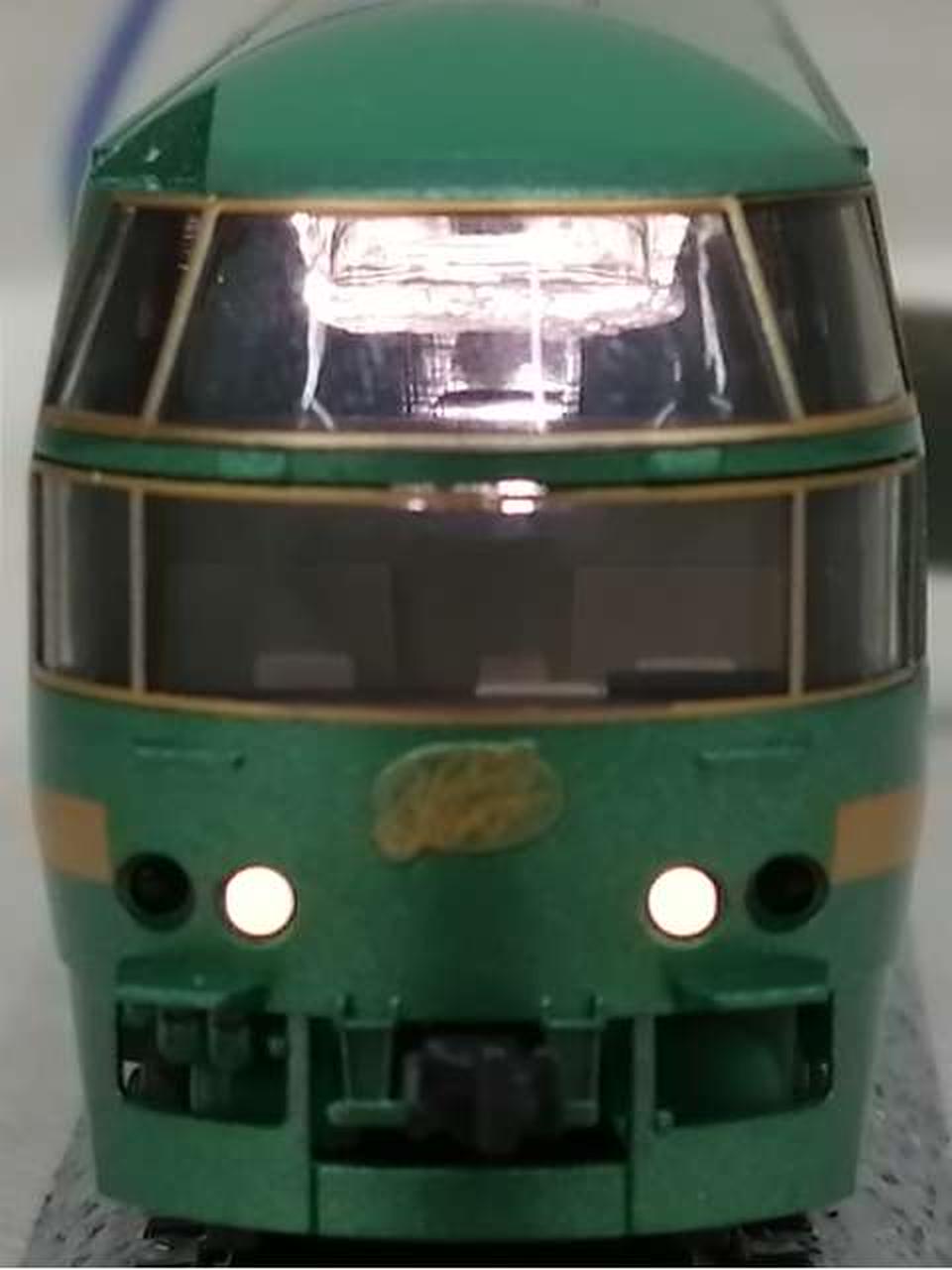 キハ71-2 前照灯