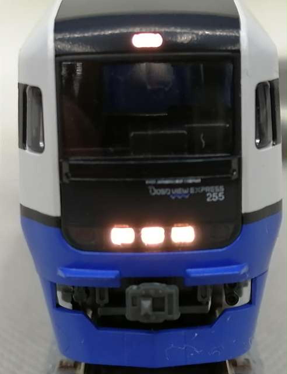 クハ254-3前照灯