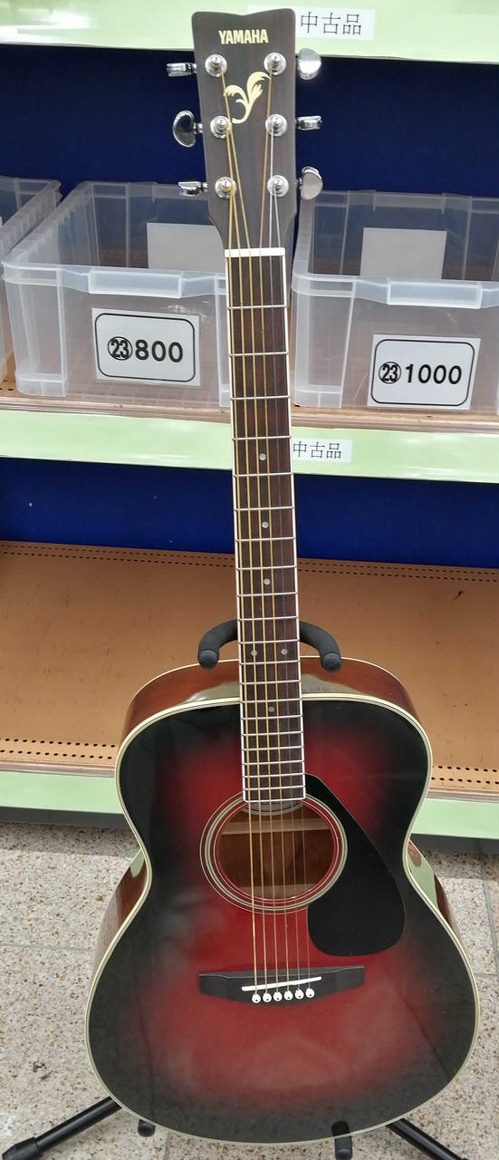 再値下げ YAMAHAヤマハ  FS-423S（RBD）赤色 ソフトケース付き 再値下げ YAMAHAヤマハ FS-423S（RBD）赤色 ソフトケース付き