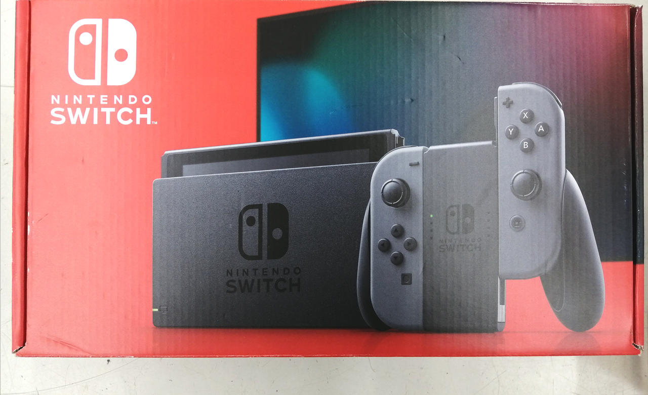 NINTENDO SWITCH