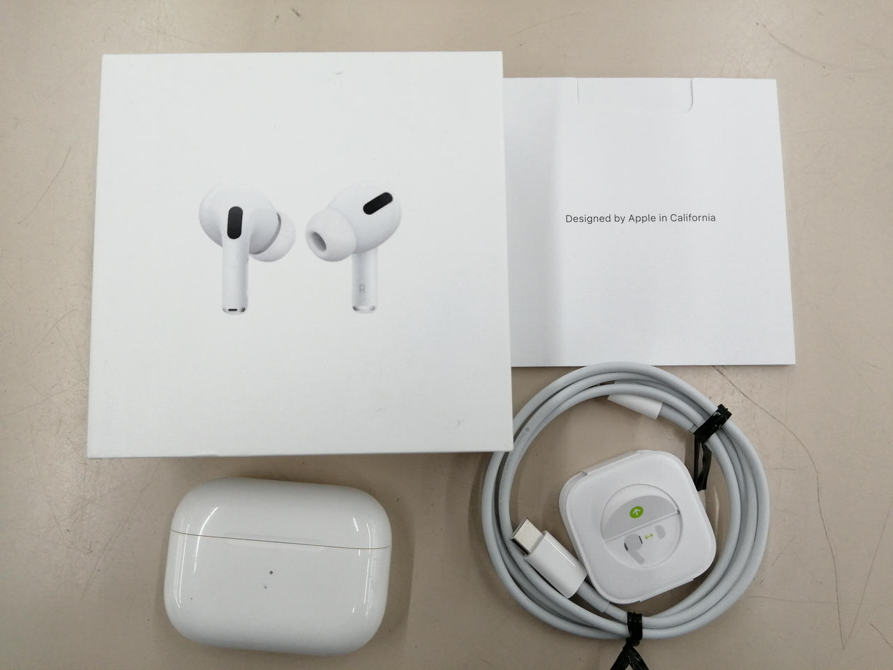 【お値下げ】Designed by Apple in California（小） Apple製品に必ず書いてある「あの言葉」に隠された意図 | AppBank