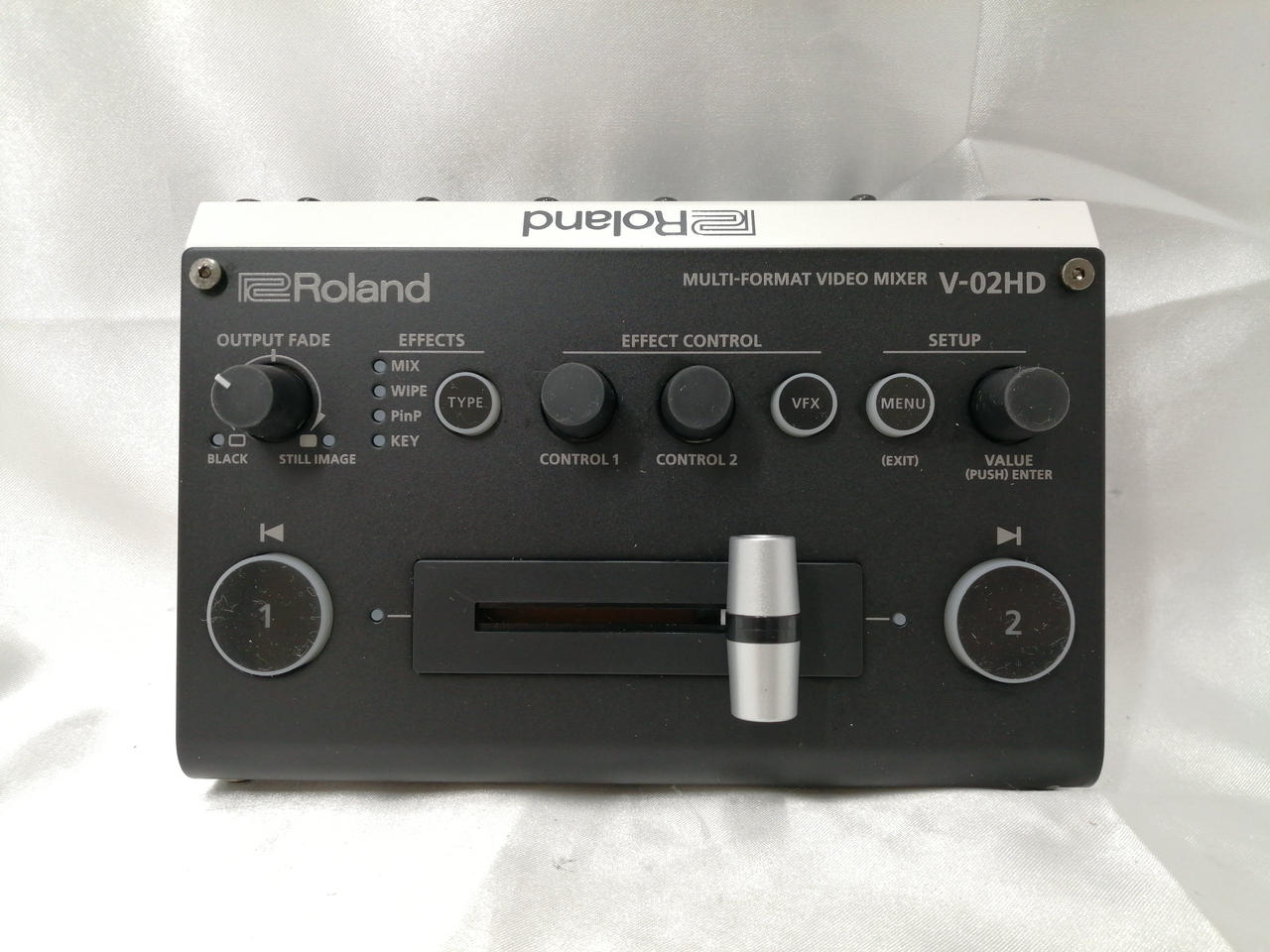 【 送料込・元箱付 】Roland V-02HD ビデオミキサー mt0117148_m.jpg