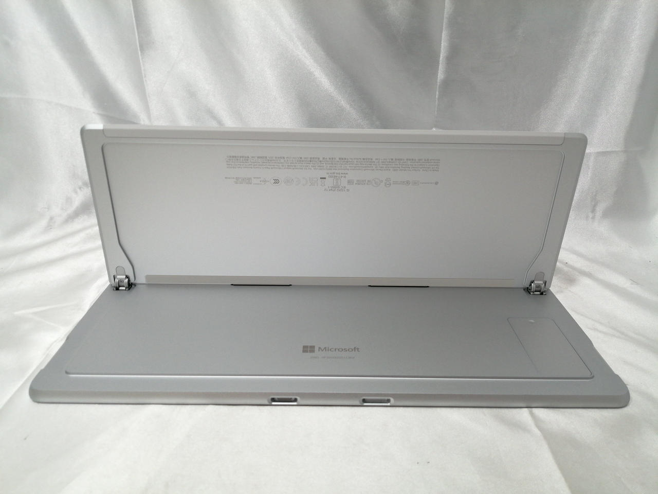 Microsoft Surface Pro シルバー Microsoft Surface Pro Cellular Intel®Core™i5*256 GB SSD*8GB