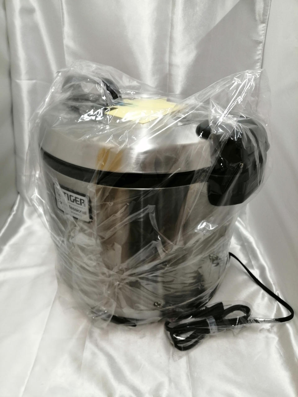 hf250412-006F6 TIGER JNO-A30 中古 動作品 厨房機器 業務用炊飯ジャー」の人気商品一覧 | 安い商品を通販サイトから