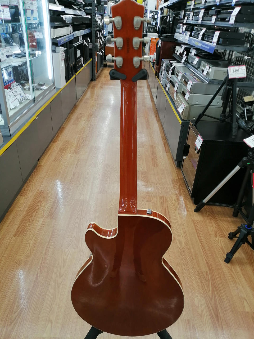 新品　最終お値下げ　クラシックモダン・コラム スタンド 高さ44.5cm Godin 5th Avenue Jumbo HB Memphis Sun フルアコギター エレキ