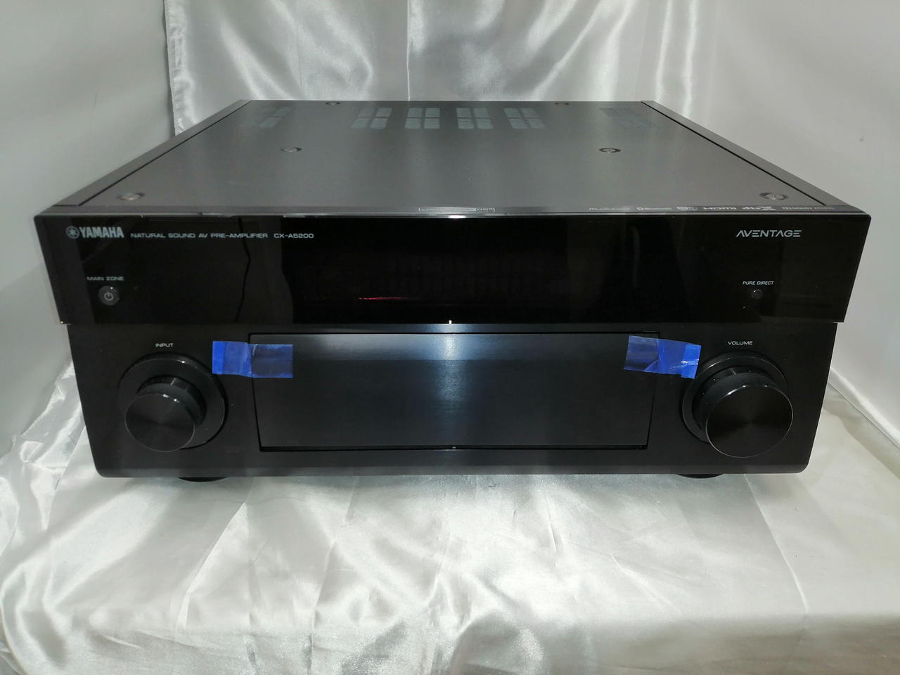 メンテナンスのテープ貼ったままです