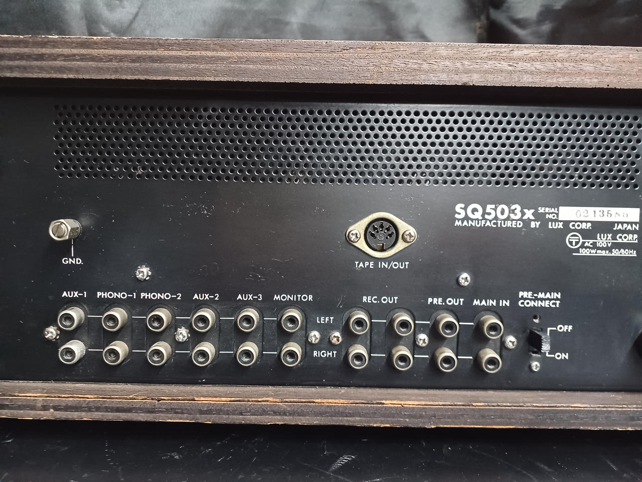 LUXMAN 503X ソリッドステートアンプ LUXMAN SQ503Xの仕様 ラックスマン