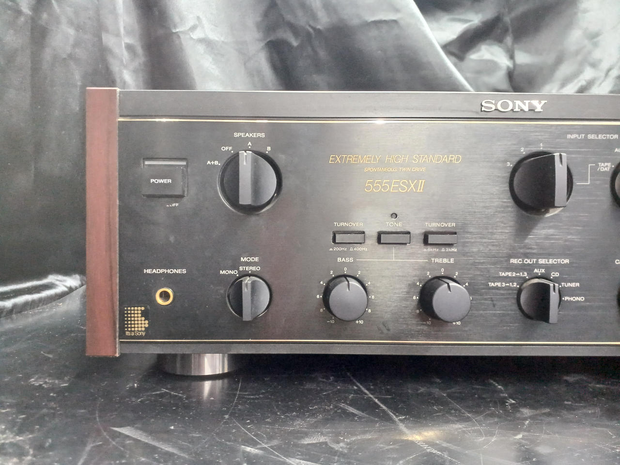 SONYプリメインアンプ　MD77    動作確認済み　値下げしました オーディオ Audio プリメインアンプは2000年頃には成熟した高