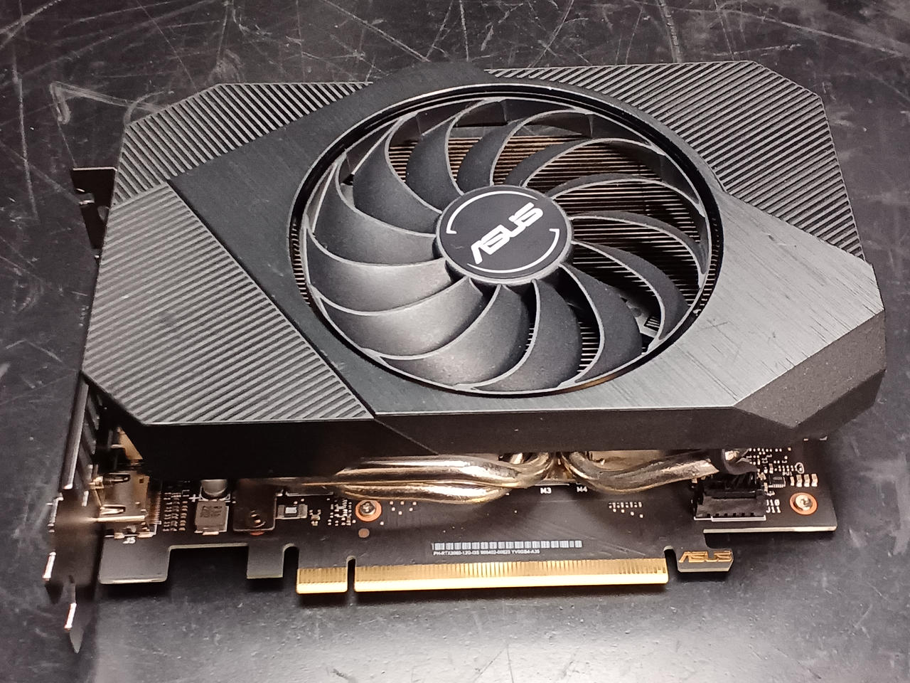 ASUS|グラフィックボード|HARDOFFオフモール（オフモ）|1010900000026686