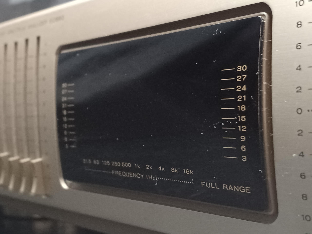 送料込 マランツ Marantz EQ580F グラフィックイコライザー ☆marantz/マランツ EQ580F グラフィックイコライザー☆ marantz