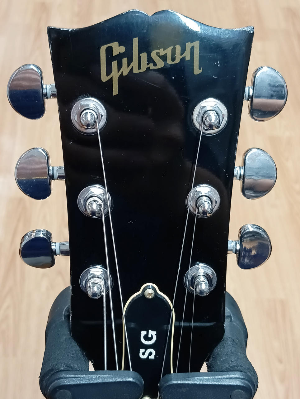 ペグはクルーソンからロトマッチクに交換済