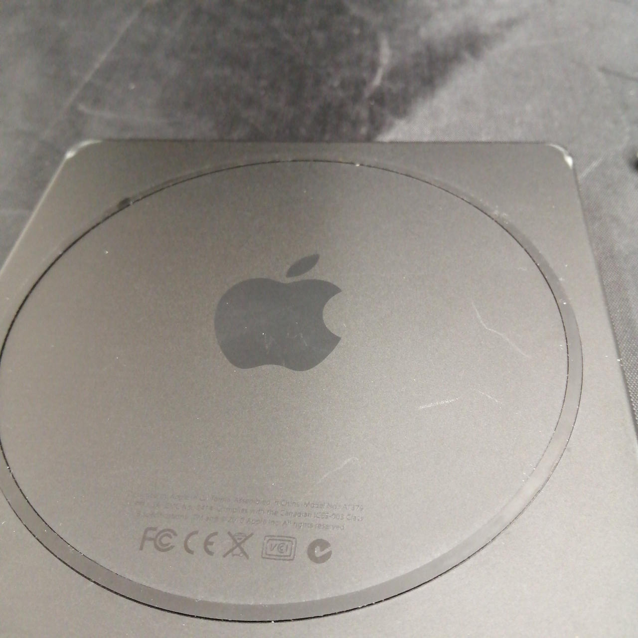 キズあります。