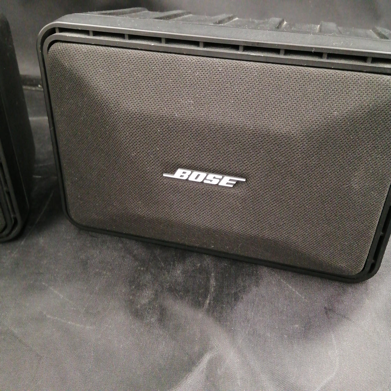 ネットに汚れあります。