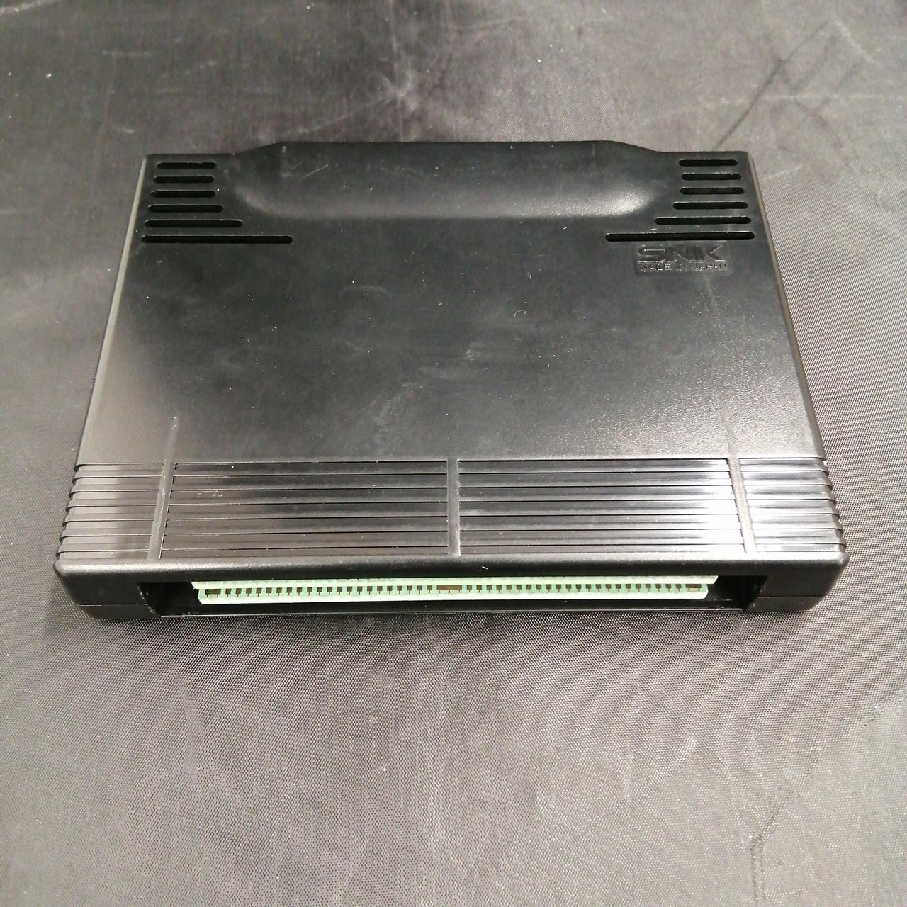 キズあります。