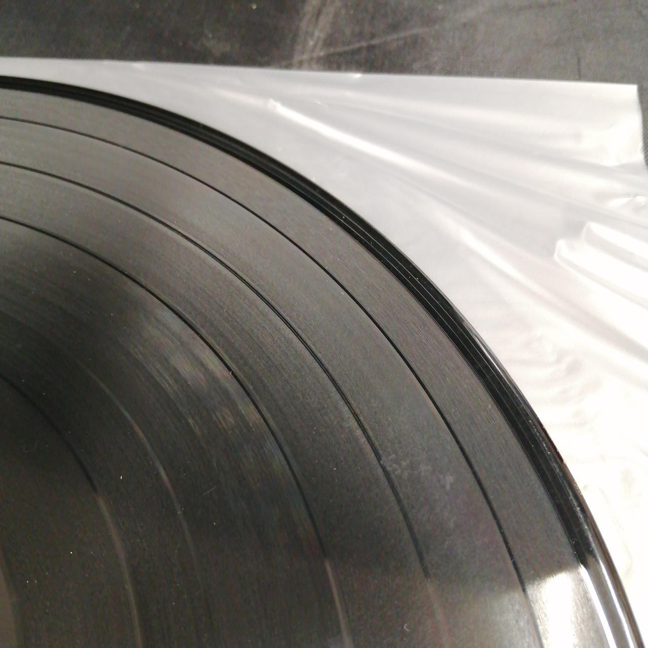 キズあります。