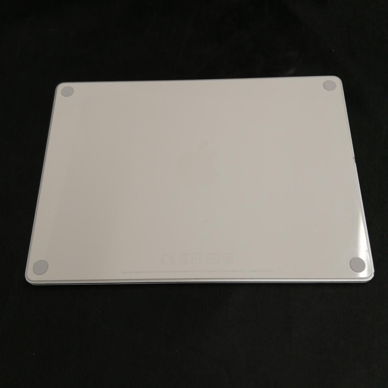 キズ多数・汚れあります。