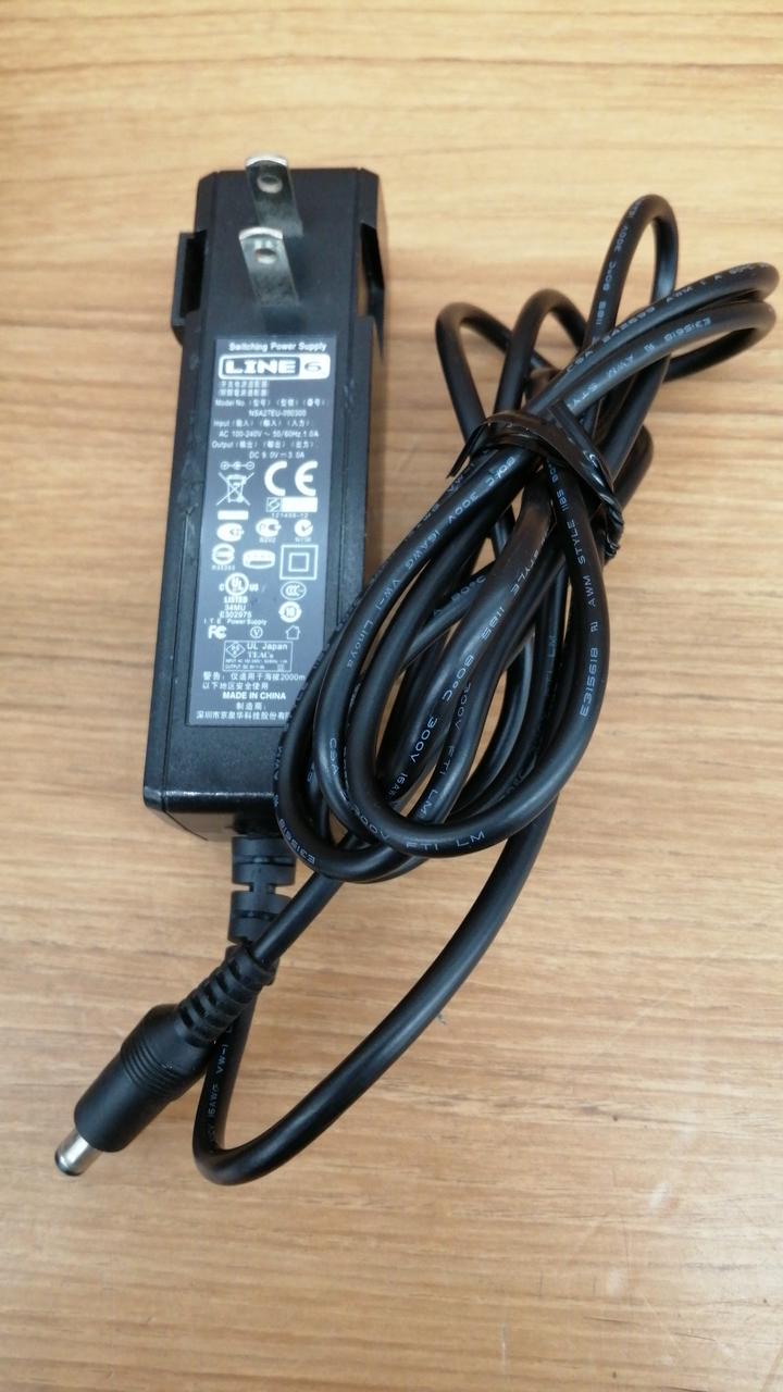 値下げ！LINE6 POD HD 完動品　電源アダプター付き 値下げ！LINE6 POD HD 完動品 電源アダプター付き