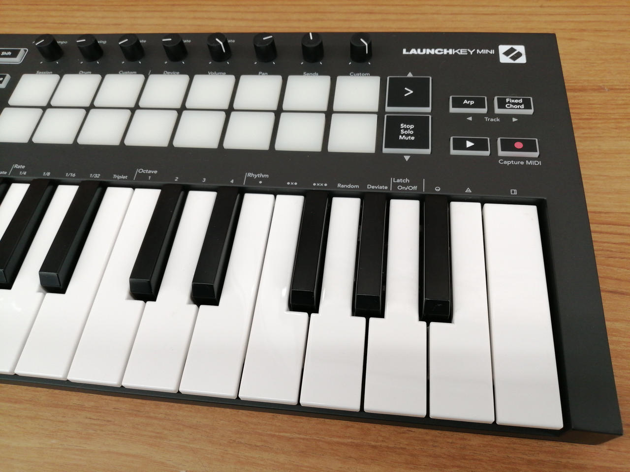 NOVATION|ミニ25鍵MIDIキーボード|HARDOFFオフモール（オフモ