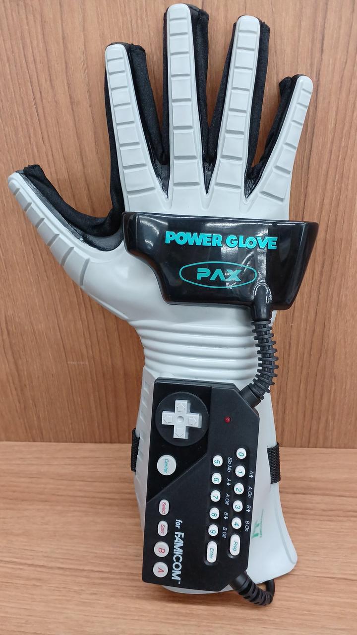 PAX|ファミコン専用コントローラー|【ハードオフ公式通販】オフモール