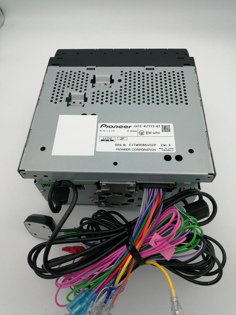 PIONEER 型番：AVIC-RZ113-B1 carrozzeria メモリーナビ