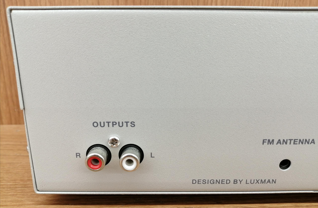 ラックスマン(LUXMAN)|(ジャンク品) 真空管FMチューナー|HARDOFF