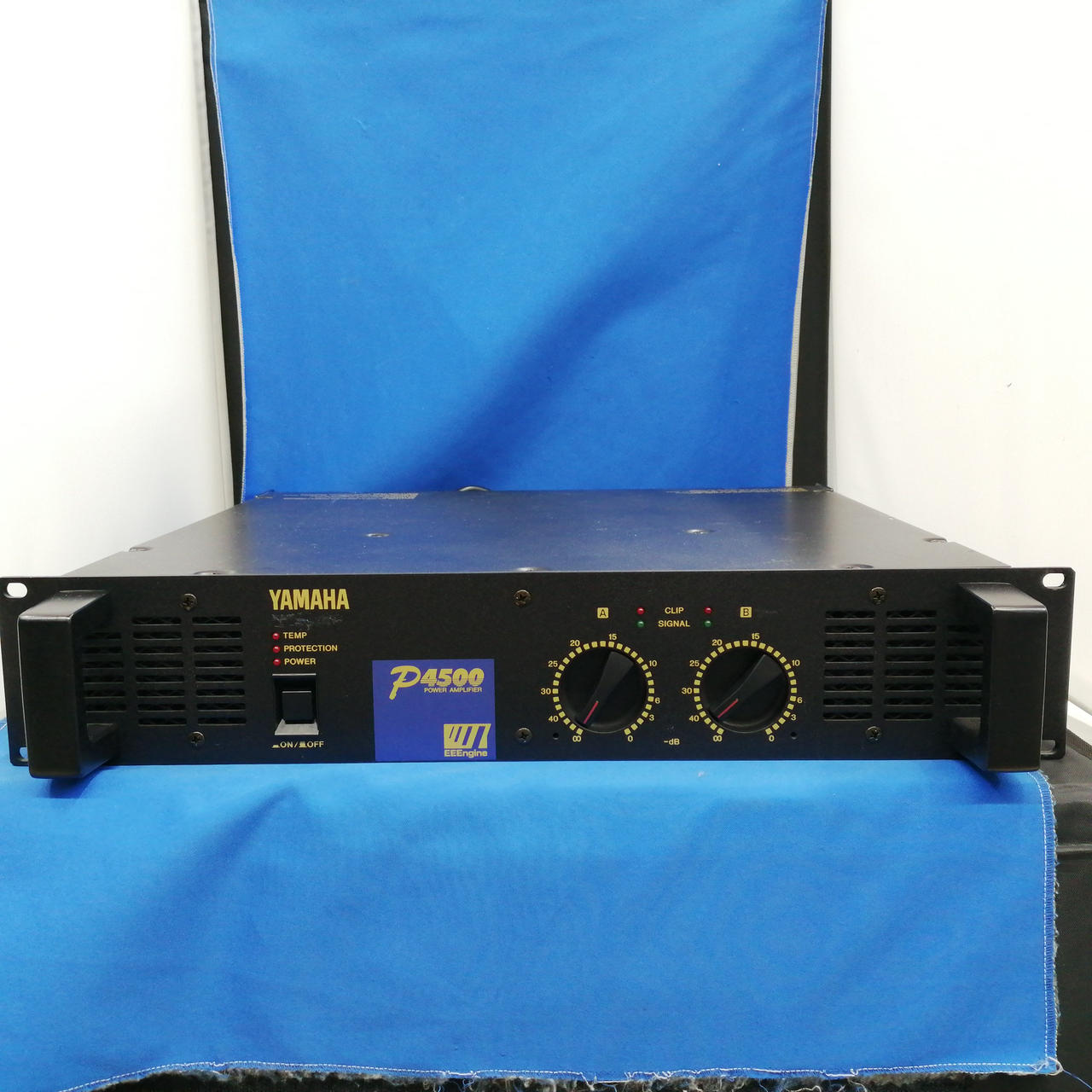 YAMAHA パワーアンプ P4500
