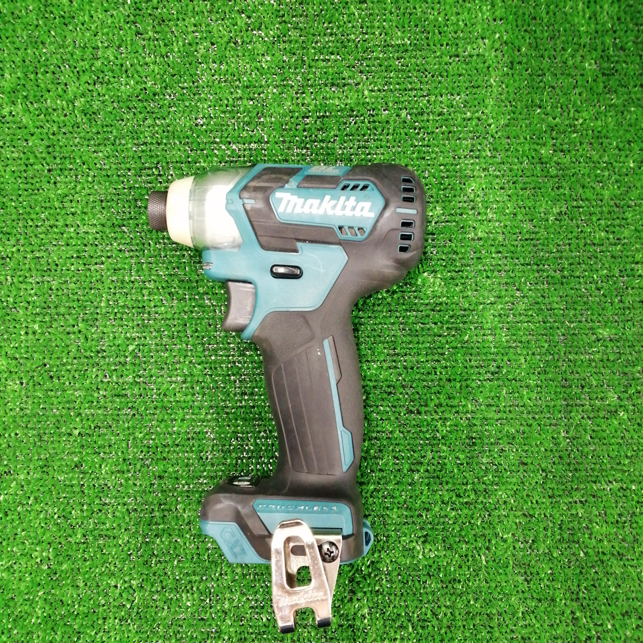 Makita 充電式インパクトドライバー TD111D 【公式通販】 Makita 充電式インパクトドライバー TD111D 【公式通販】