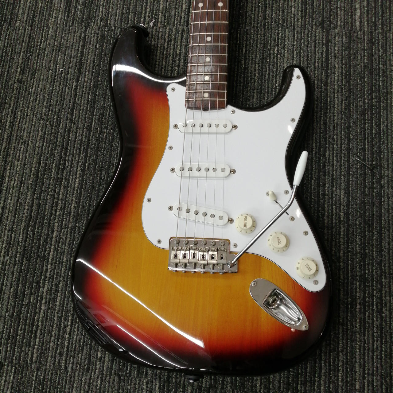 Fender Japan 【USED】 ST62 (3-Tone Sunburst) [SN.L008404