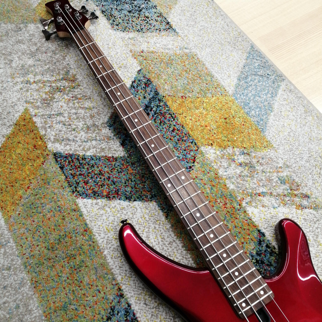 【美品】Yamaha エレキベースTRBX304　ハードケース付 楽天市場】YAMAHA ベース TRBX304 CAR 初心者 入門セット13点