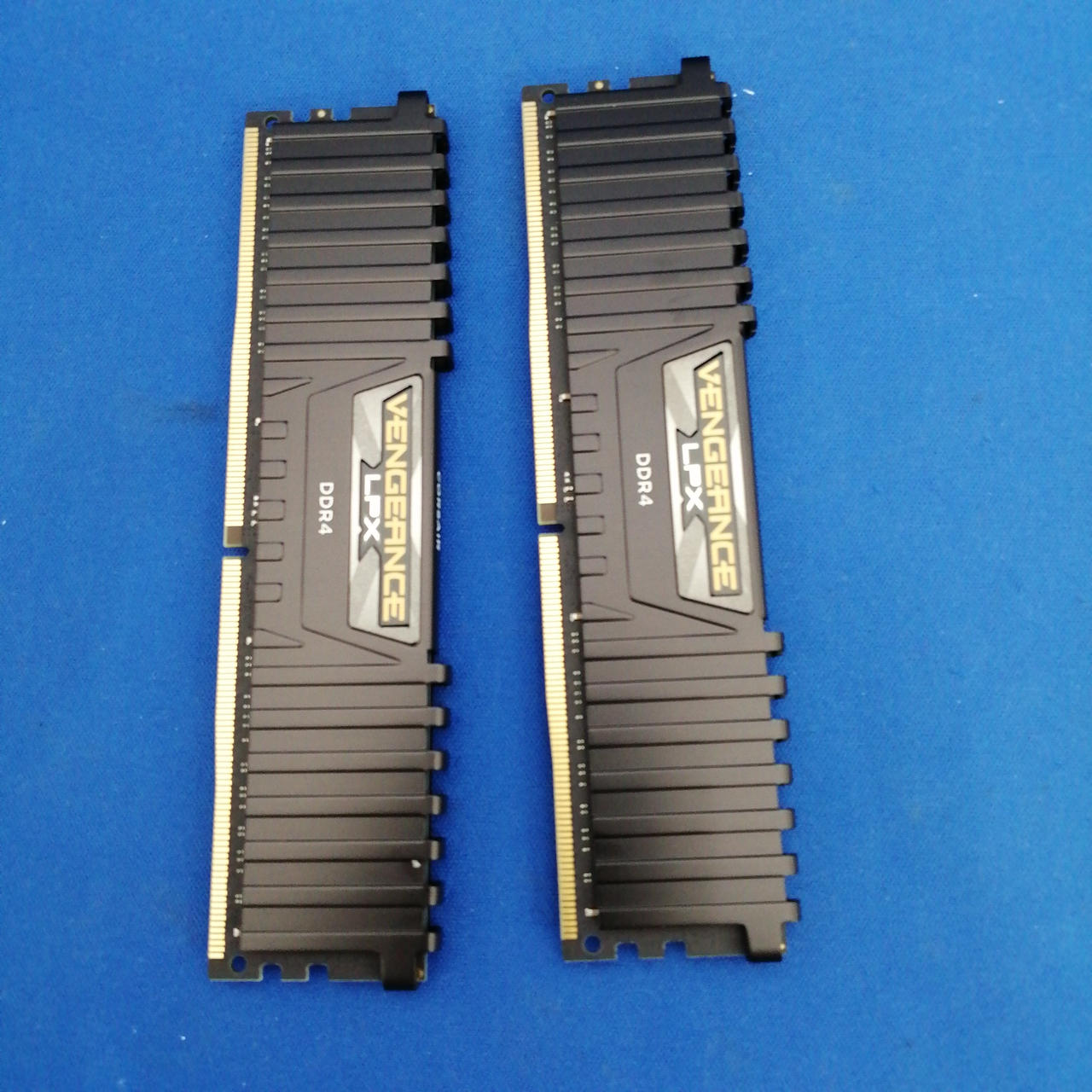 コルセア(CORSAIR)|PCメモリ 16GB×2枚/CMK32GX4M2E3200C|HARDOFF