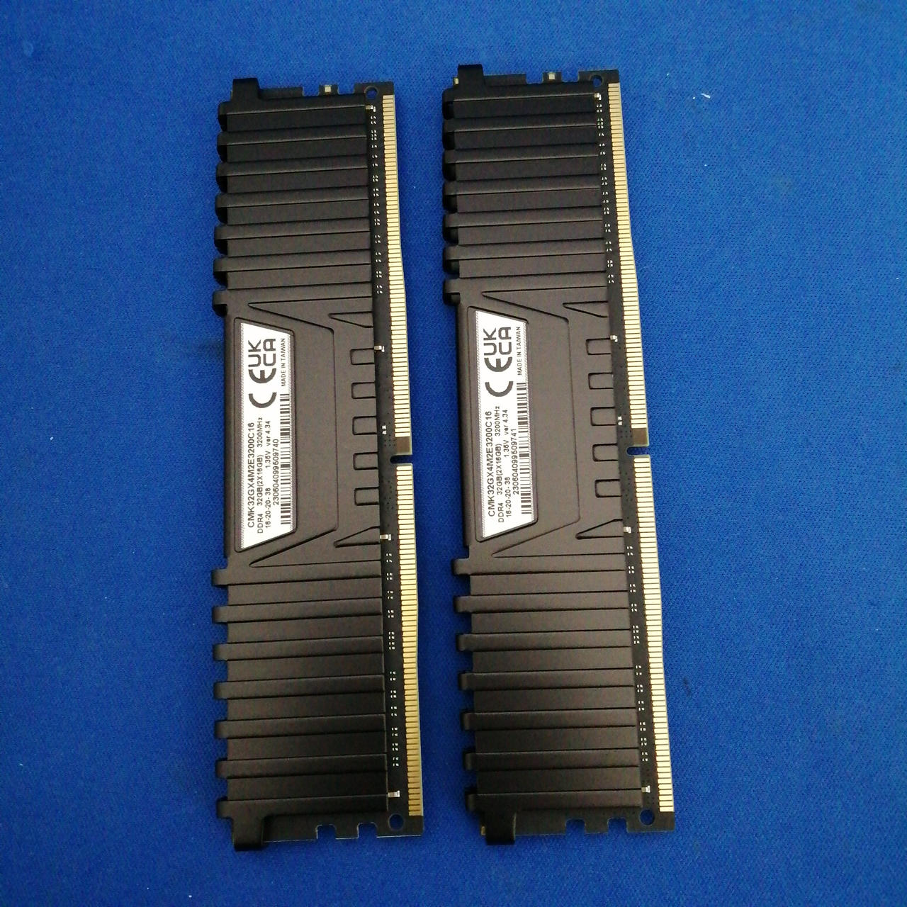 メモリ 94枚 512など コルセア(CORSAIR)|PCメモリ 16GB×2枚/CMK32GX4M2E3200C|HARDOFF