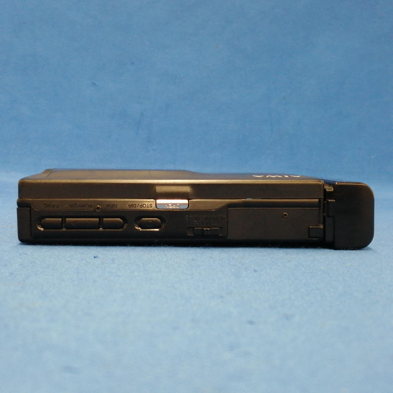 （X5096）ステレオラジオ　カセットプレイヤー　HS-RL70 アイワ(AIWA)|ポータブルカセットプレーヤー/HS-RL70|HARDOFF