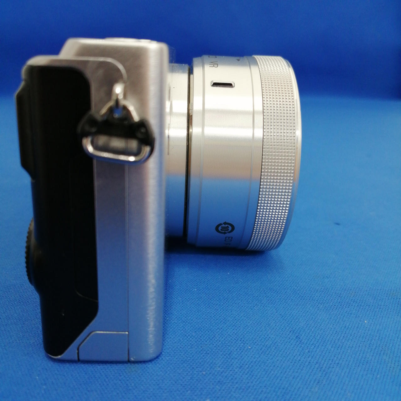 Nikon 1 J4 ミラーレスカメラ ダブルズームキット Amazon | Nikon ミラーレス一眼 Nikon1 J4 ダブルズームキット