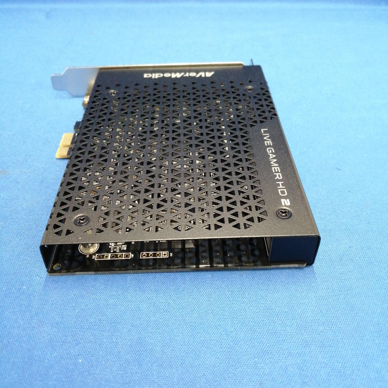 アバーメディア(AVerMedia)|内蔵キャプチャーボード/C988