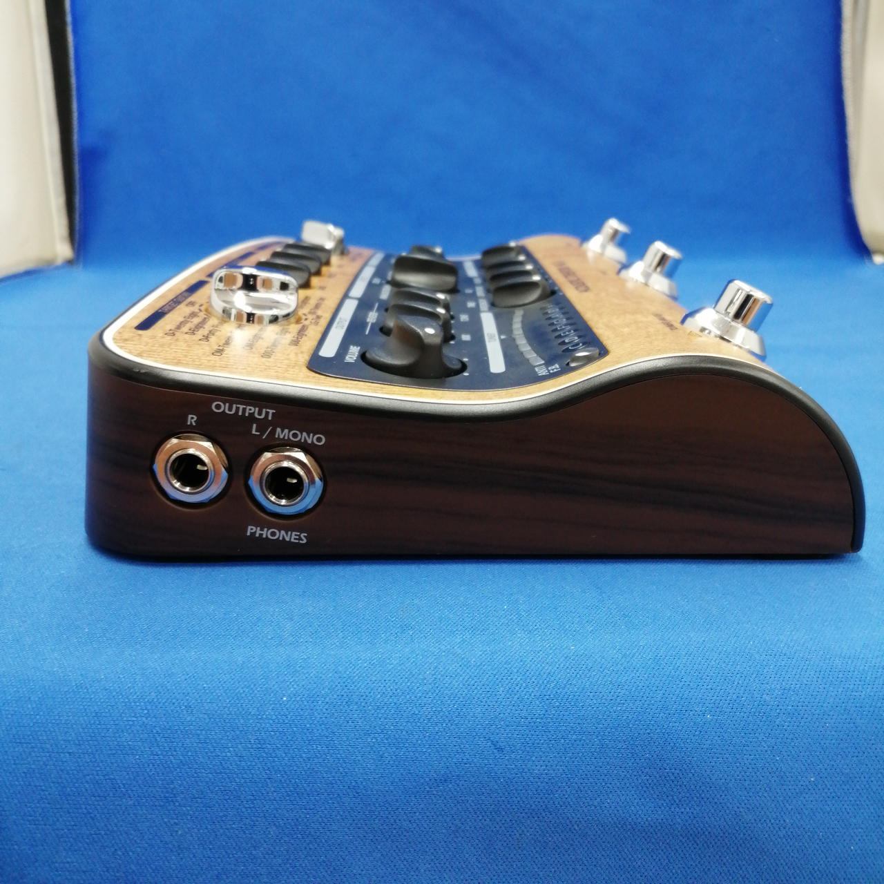 ZOOMAC-3 Acoustic Creator 《アコギ用プリアンプ》【オンライン
