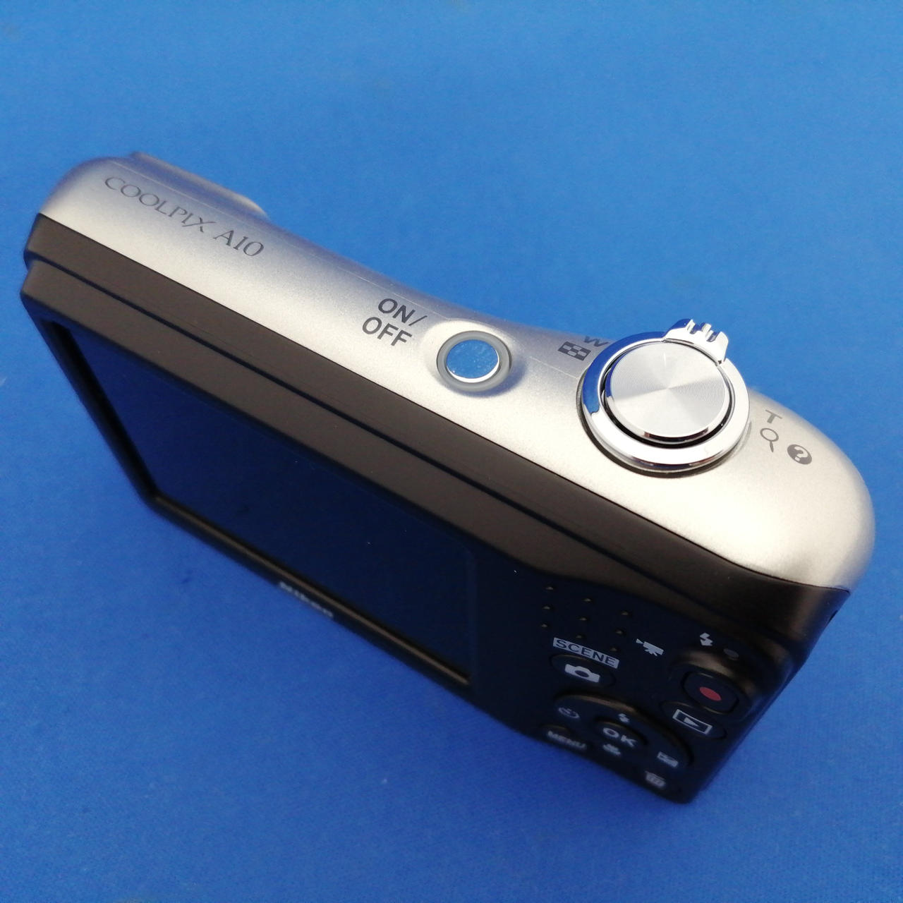 【新品・未開封】【保証1年あり】ニコン コンパクトデジタルカメラ COOLPIX A10 COOLPIX-A10-SL シルバー コンデジ 中古】Nikon ニコン COOLPIX A10 シルバー コンパクトデジタル